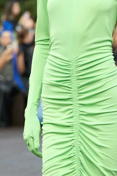 Look 14